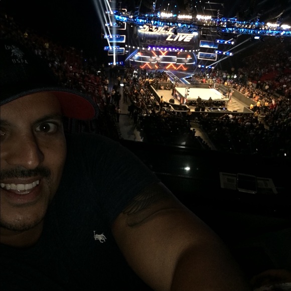 Thank you . For visiting my closet 😎 - Picture 4 of 6